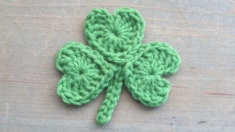 Crochet Pattern: Easy Crochet Shamrock - Northeastmama